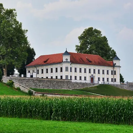 Baron Szálloda