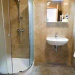 酒店 Baron 斯姆勒尼科