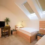 Baron Hotel